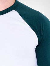 Load image into Gallery viewer, White &amp; Forest
